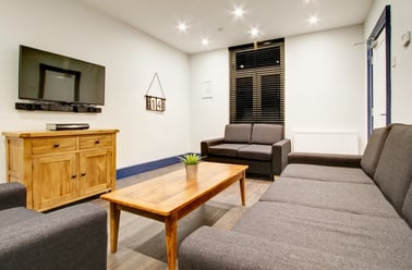 Hyde Park Road, Hyde Park, Leeds - Image 2