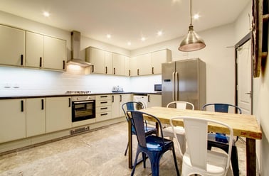 Hyde Park Road, Hyde Park, Leeds - Image 3