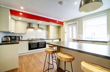 Hyde Park Road, Hyde Park, Leeds - Image 2