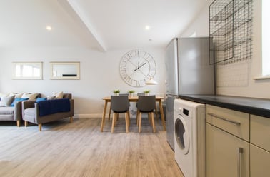 Victoria Road, Hyde Park, Leeds - Image 3