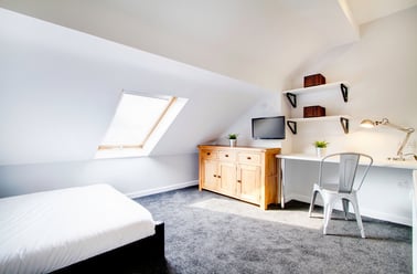 Kimbolton Avenue, Radford, Nottingham - Image 2
