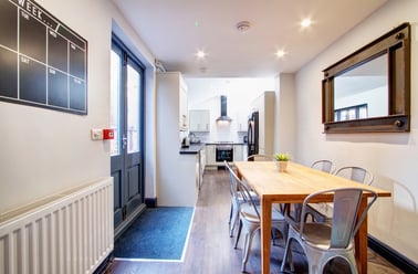 Kimbolton Avenue, Radford, Nottingham - Image 3