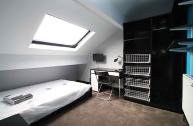 Norwood Place, Hyde Park, Leeds - Image 2