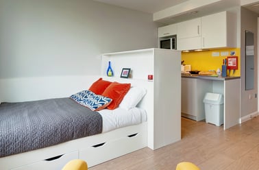 Studio classic plus, Merchant Studios, 6 Havannah Street, City Centre, Glasgow - Image 2