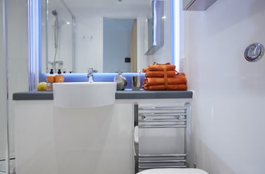 Ensuite - Gold Plus, Mannequin House, 5 Blackhorse Lane, Walthamstow, London - Image 2