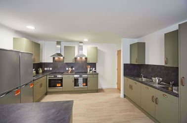 Ensuite - Gold Plus, Mannequin House, 5 Blackhorse Lane, Walthamstow, London - Image 3