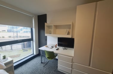 Studio Bronze, St James' Point, Pitt Street, City Centre, Newcastle - Image 3