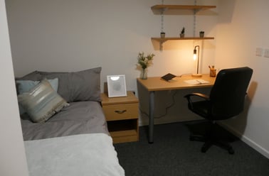 Ensuite - Gold, Central Place, 59a Edward Street, Netherthorpe, Sheffield - Image 3