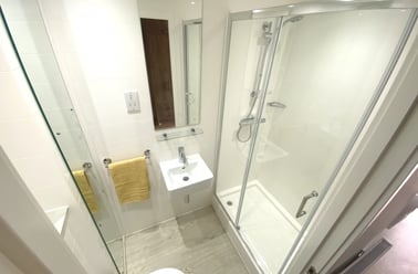 Ensuite Silver, The Oaks, Westwood Way, Westwood heath, Coventry - Image 3