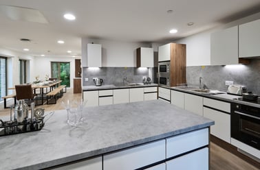 Ensuite - Large Flat, The Oaks, Westwood Way, Westwood heath, Coventry - Image 3