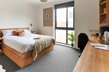 Platinum Ensuite, The Cavendish, Winnall Close, Winnall, Winchester - Image 2