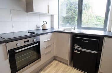 Apartment, Trinity Hall, Holborn Approach, Woodhouse, Leeds - Image 3