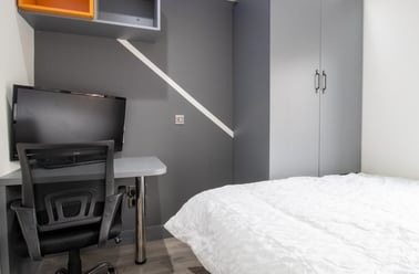 Cluster Luxe, Trinity Hall, Holborn Approach, Woodhouse, Leeds - Image 2