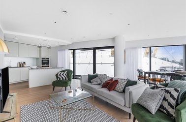Flat 402, 18 Cutter Lane, Greenwich, London - Image 2