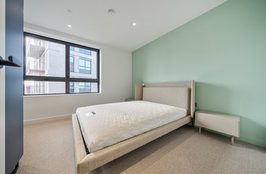 Flat 1008, 57 Chandlers Avenue, Greenwich, London - Image 3