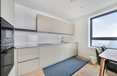 Flat 1902, 8 Pilot Walk, Greenwich, London - Image 3