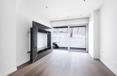 Flat 901, 18 Cutter Lane, Greenwich, London - Image 3