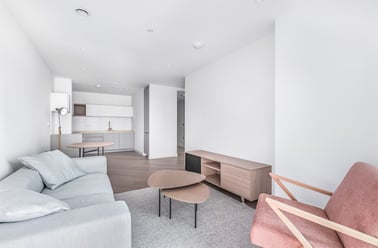 Flat 110, 4 Cutter Lane, Greenwich, London - Image 2
