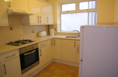 Charminster, Springbourne, Bournemouth - Image 3