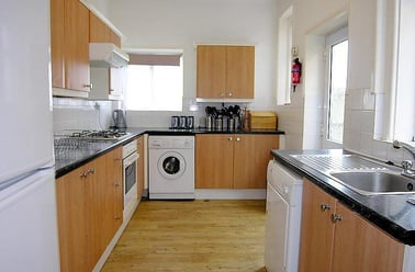 Charminster, Springbourne, Bournemouth - Image 2