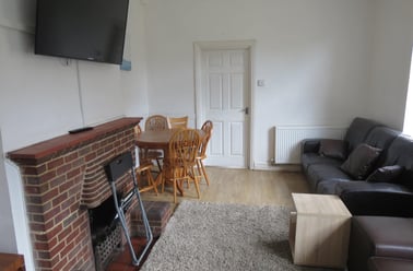 Charminster, Springbourne, Bournemouth - Image 3