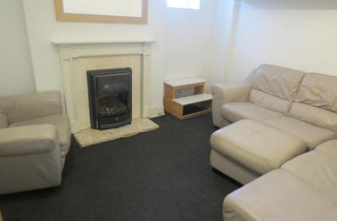 Charminster, Bournemouth - Image 3