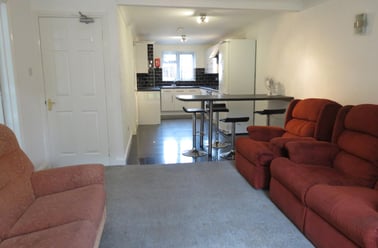 Winton, Bournemouth - Image 3