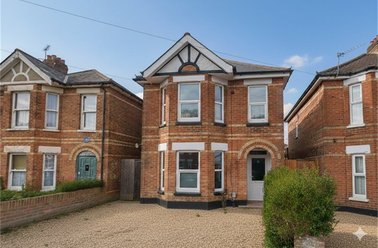 Winton, Bournemouth - Image 2