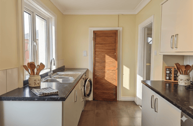 Winton, Moordown, Bournemouth - Image 3