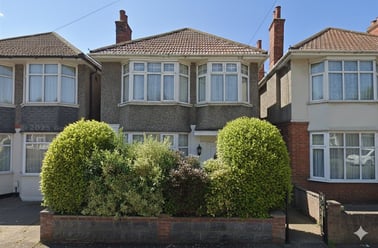 Winton, Moordown, Bournemouth - Image 2