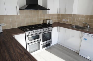 Charminster, Springbourne, Bournemouth - Image 3