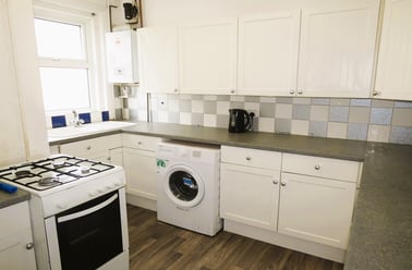 29 Cranmer Road, Charminster, Bournemouth - Image 3