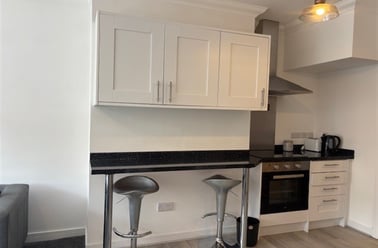 254 Charminster Road, Charminster, Bournemouth - Image 3