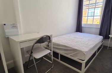 Turnagain Lane, City Centre, Canterbury - Image 2