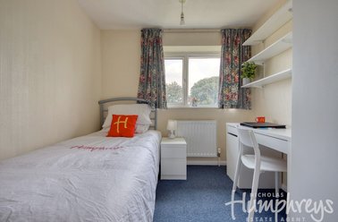Mead Way, St Stephens, Canterbury - Image 3