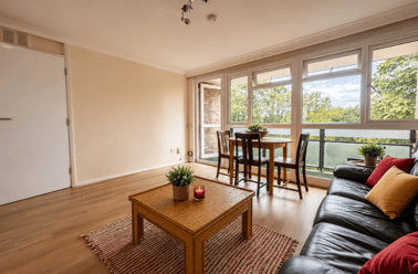 Beecroft Close, Hales Place, Canterbury - Image 2