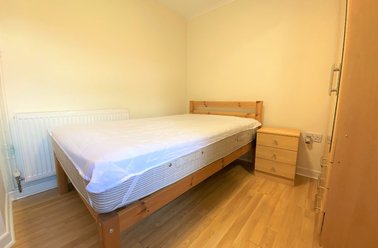 Ulcombe Gardens, Hales Place, Canterbury - Image 3
