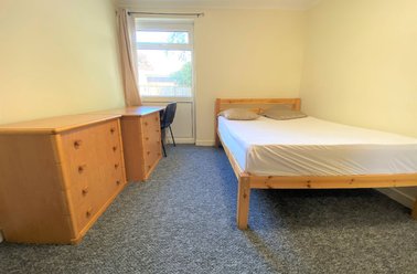 Ulcombe Gardens, Hales Place, Canterbury - Image 2