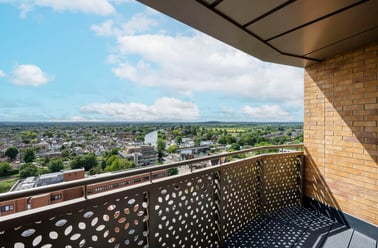 2 Bed Apartments, Riverview, Elmsleigh Road, Staines, London - Image 2