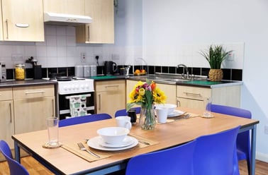 Bronze Single, Raleigh Park, Faraday Road, Dunkirk, Nottingham - Image 2