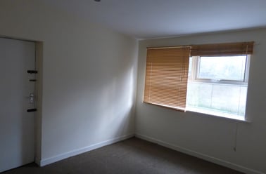 Ely Road, Llandaff, Cardiff - Image 3