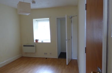 Burrows Road, Neath, Swansea - Image 3