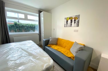 25A London Road, Headington, Oxford - Image 2