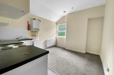 Ely Road, Llandaff, Cardiff - Image 3