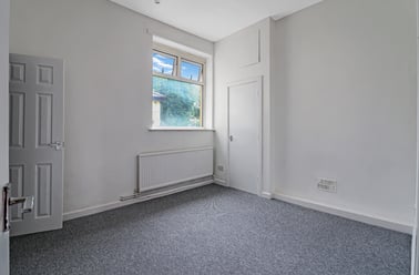 Ely Road, Llandaff, Cardiff - Image 3