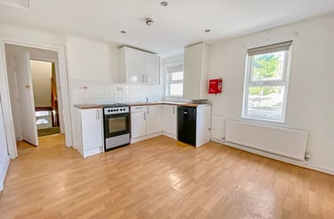 Ely Road, Llandaff, Cardiff - Image 3