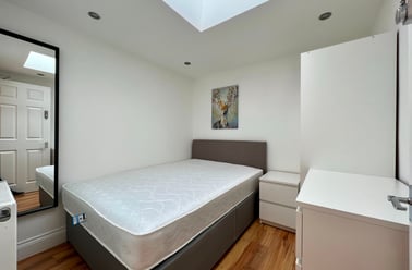 D Marylands Road, Maida Vale, London - Image 2