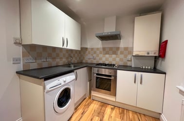 D Marylands Road, Maida Vale, London - Image 3
