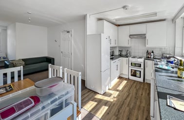 Horwood Close, Headington, Oxford - Image 2