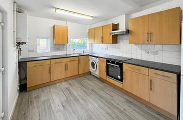 Manor Park Road, Harlesden, London - Image 2